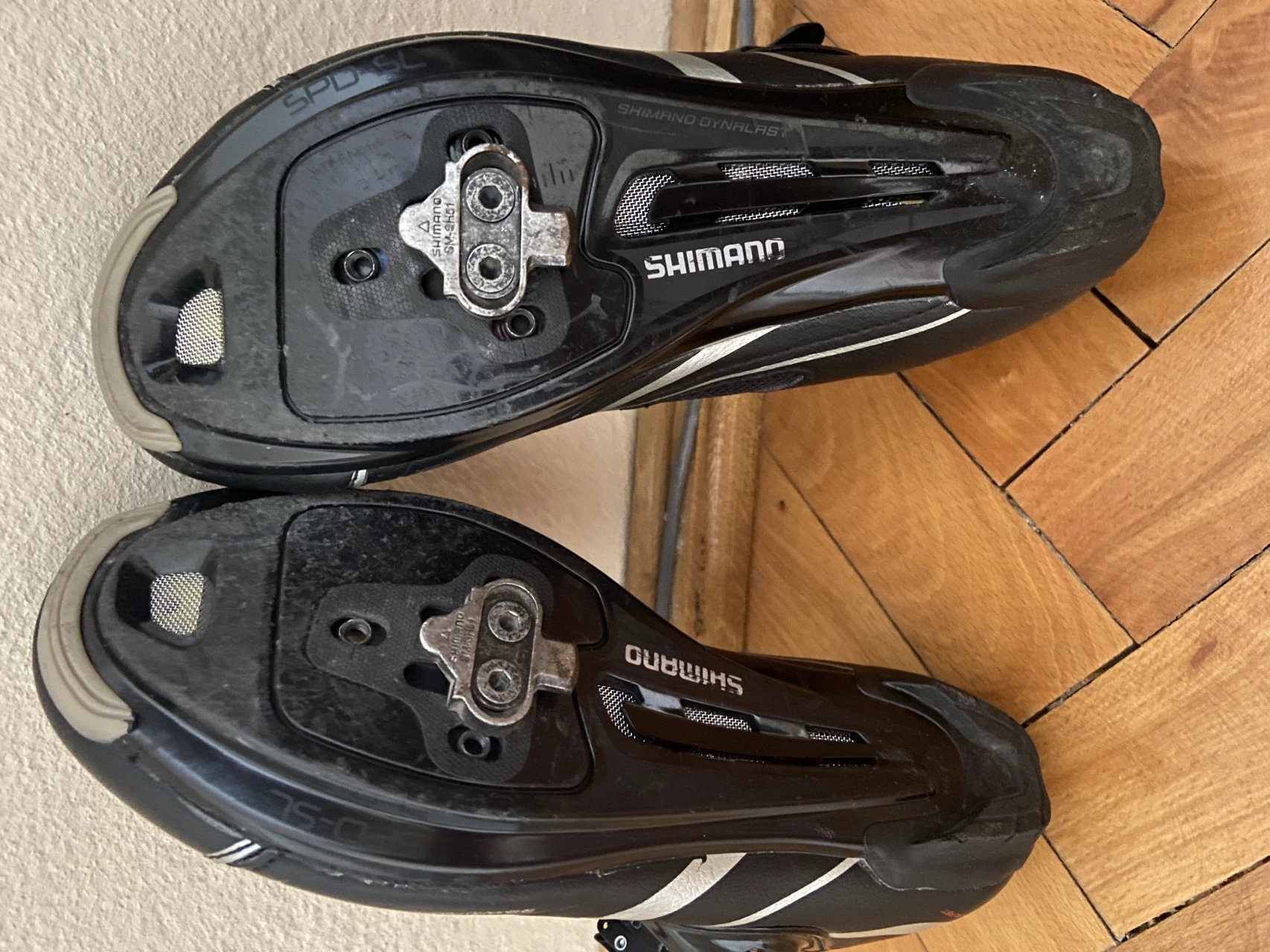 1. Pantofi Shimano