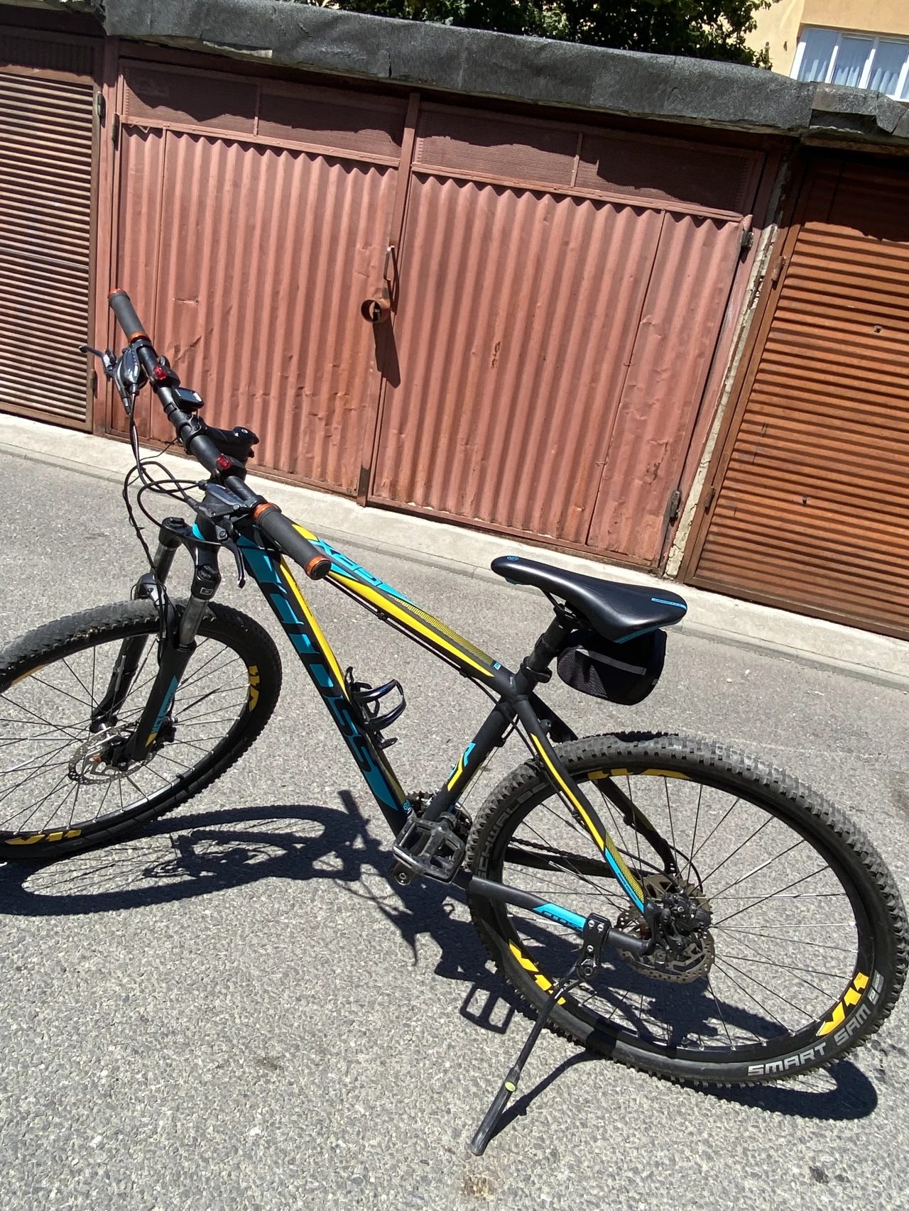 1. Cross grx 9