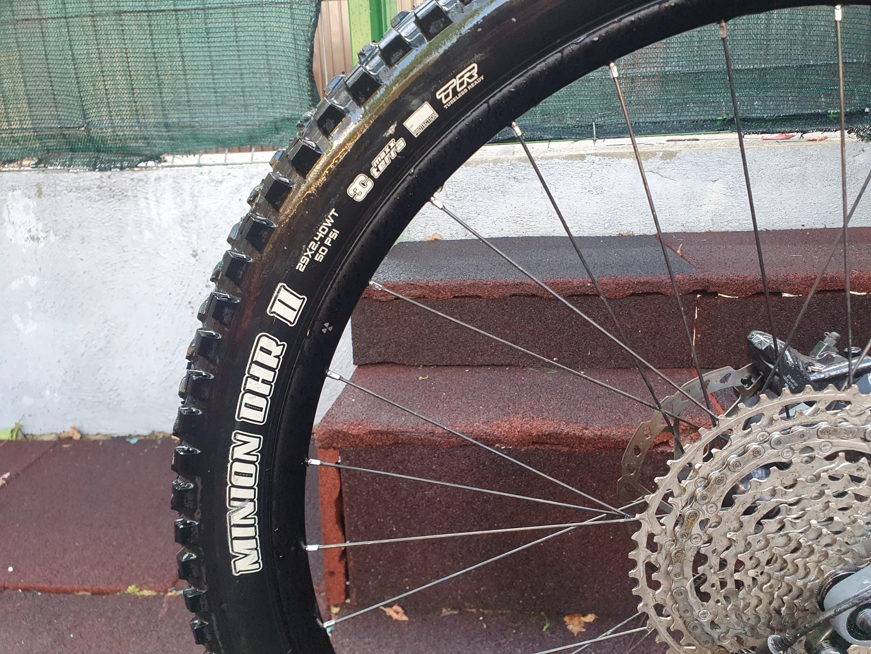 1. Cube Stereo 150 C:68 TM Carbon 29'