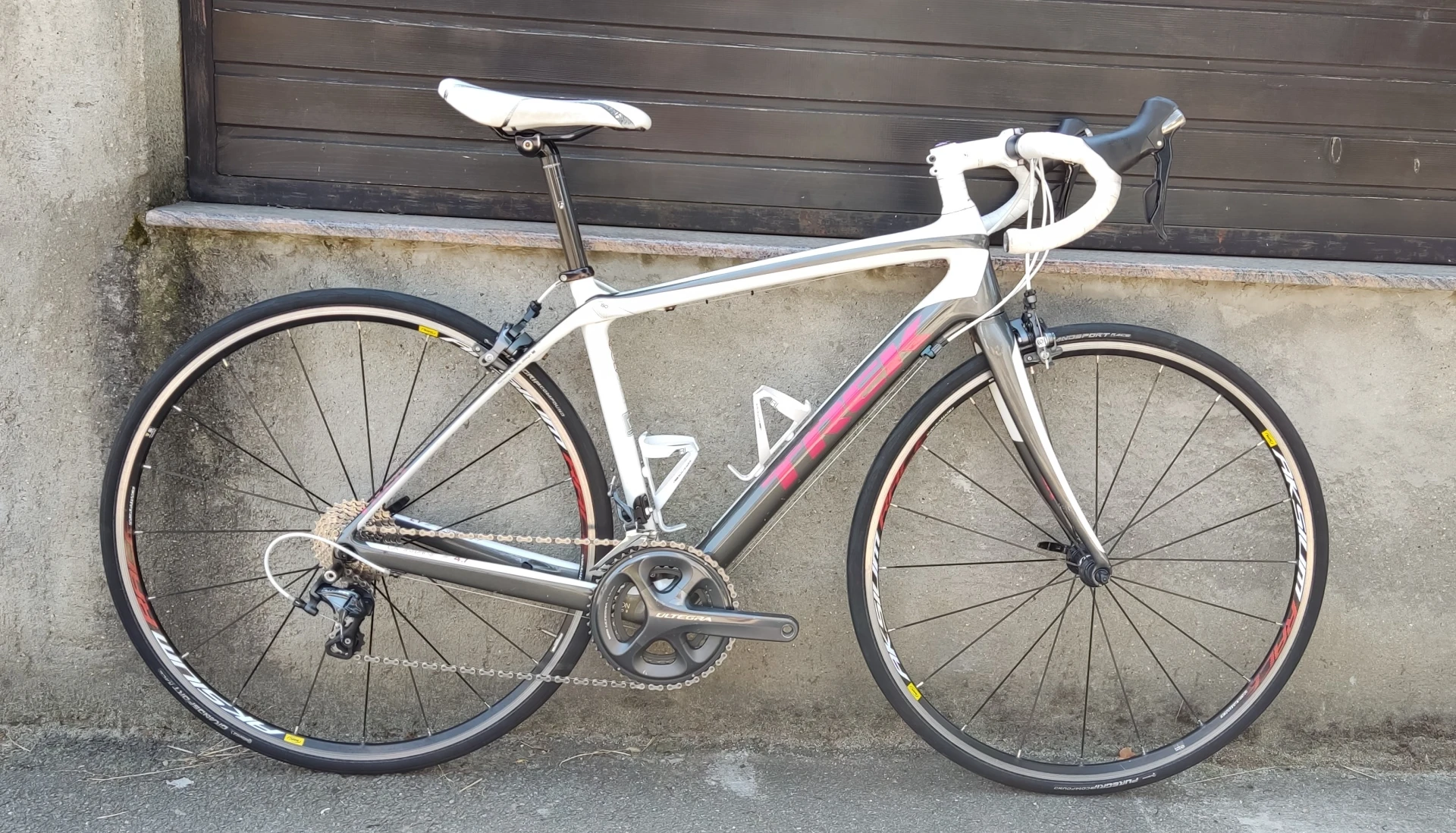 7. Trek Domane 4.7 WSD Womens