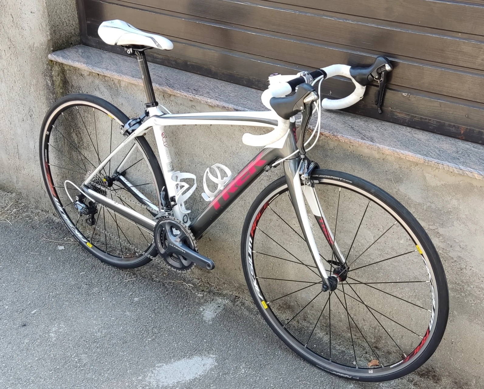 5. Trek Domane 4.7 WSD Womens