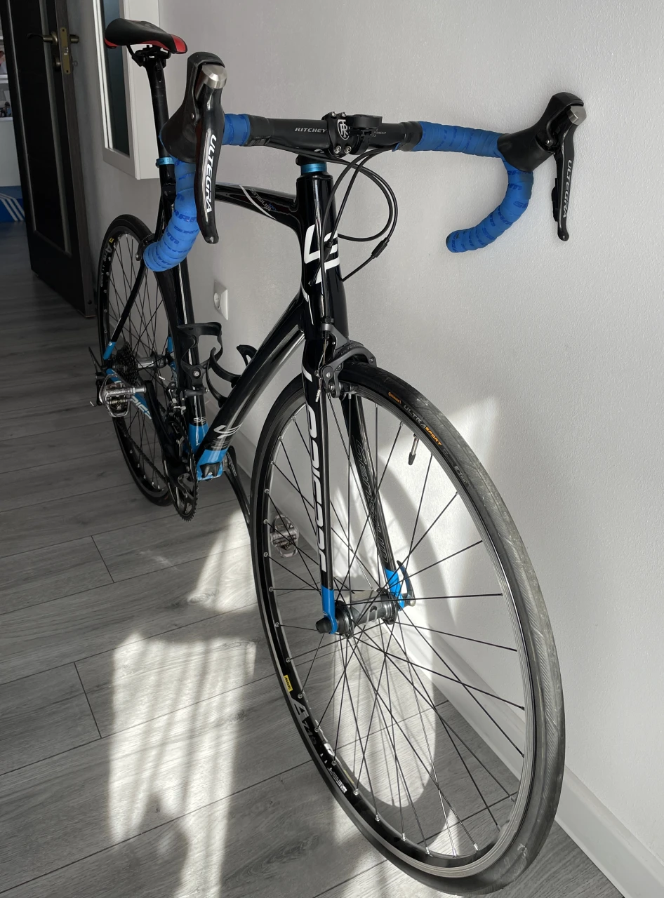1. Lapierre Sensium / Carbon / Ultegra