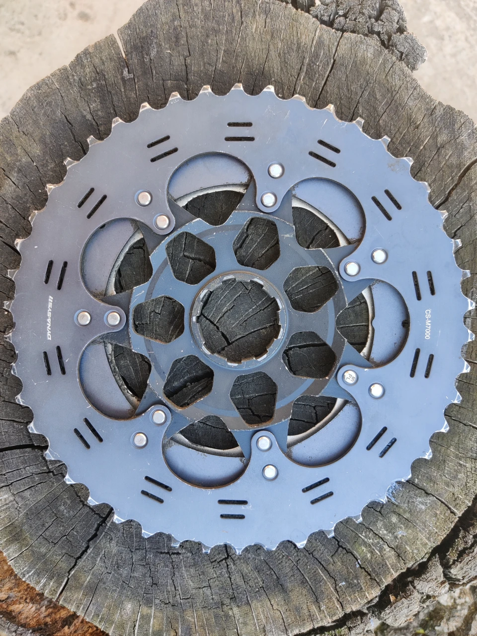 1. Componenta caseta pinioane Shimano SLX M7000