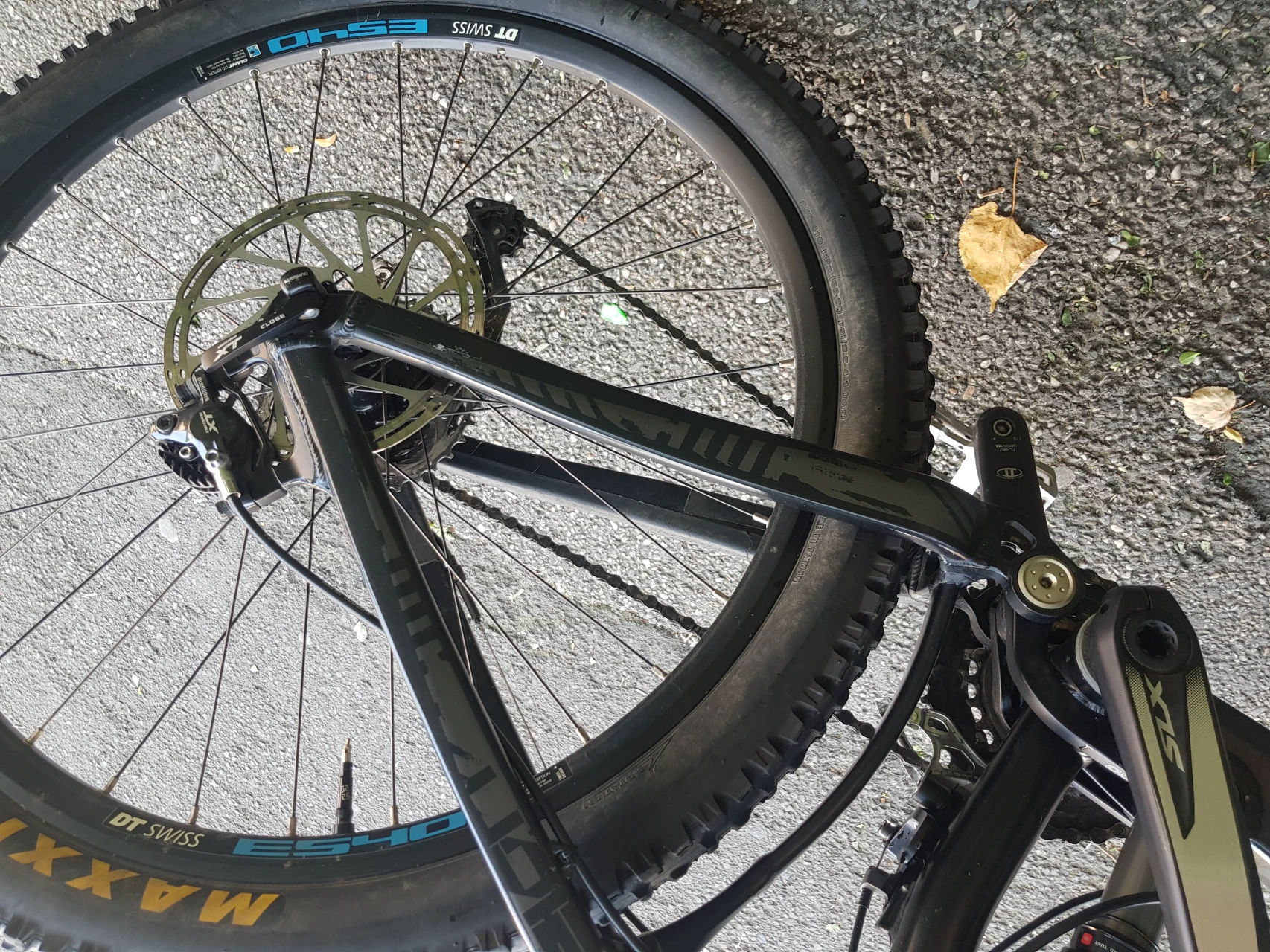 1. Giant reign Fox Shimano XT