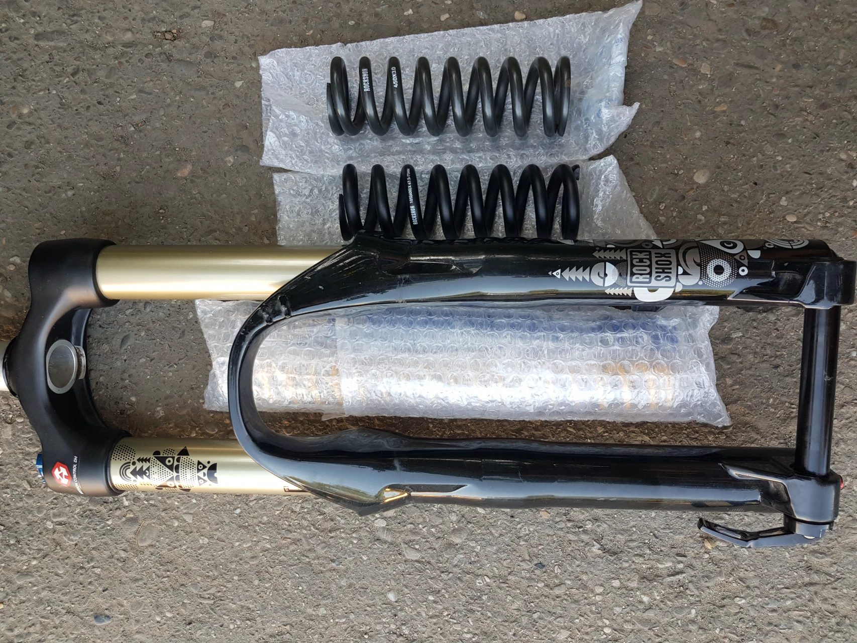 1. Arcuri Rockshox 450 și 600 nou