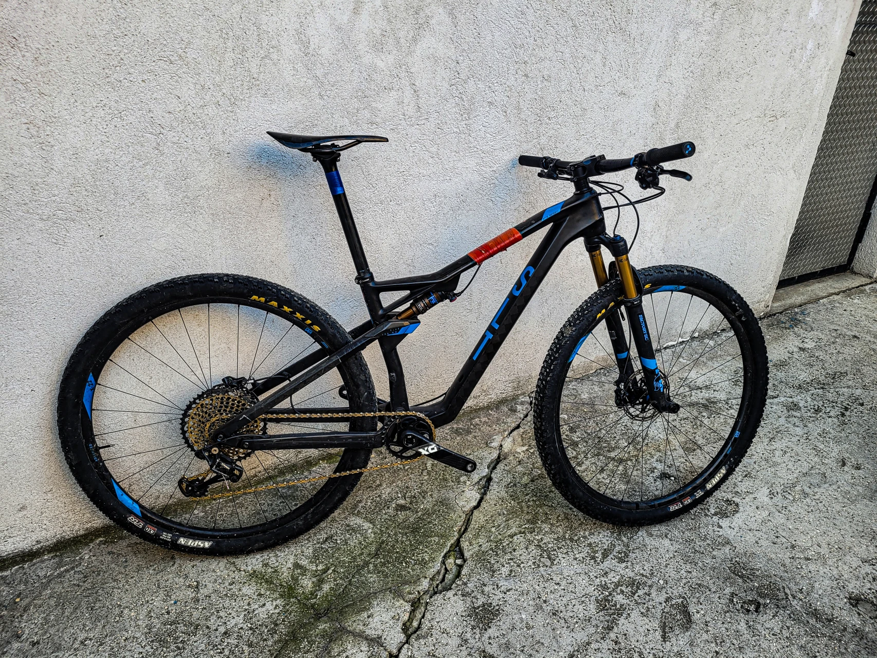 6. Cube ams 100 slt 2019