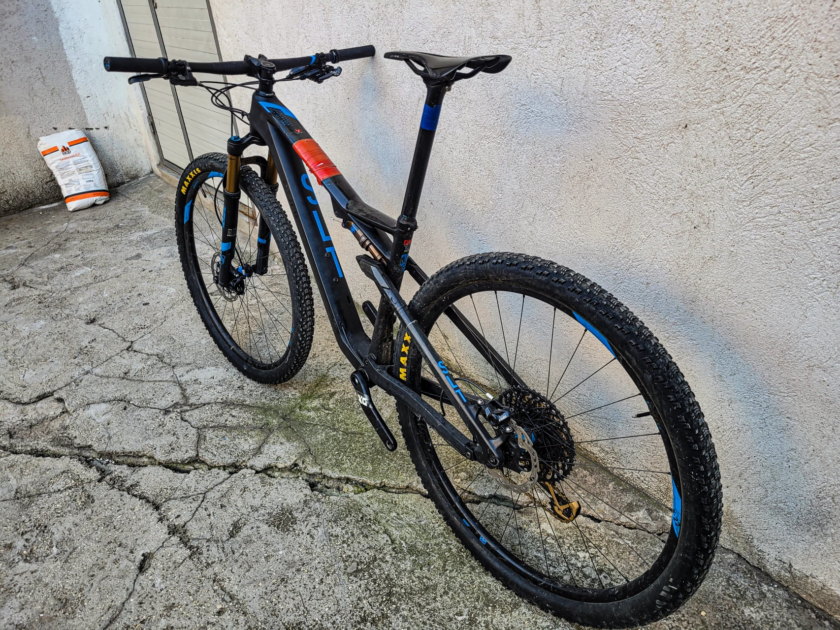 2. Cube ams 100 slt 2019