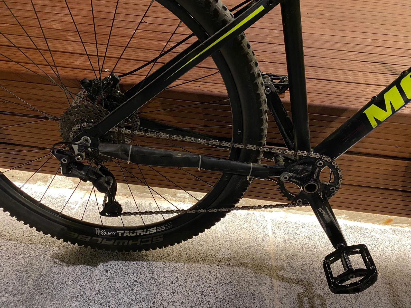 1. Vând bicicleta mobilus brave
