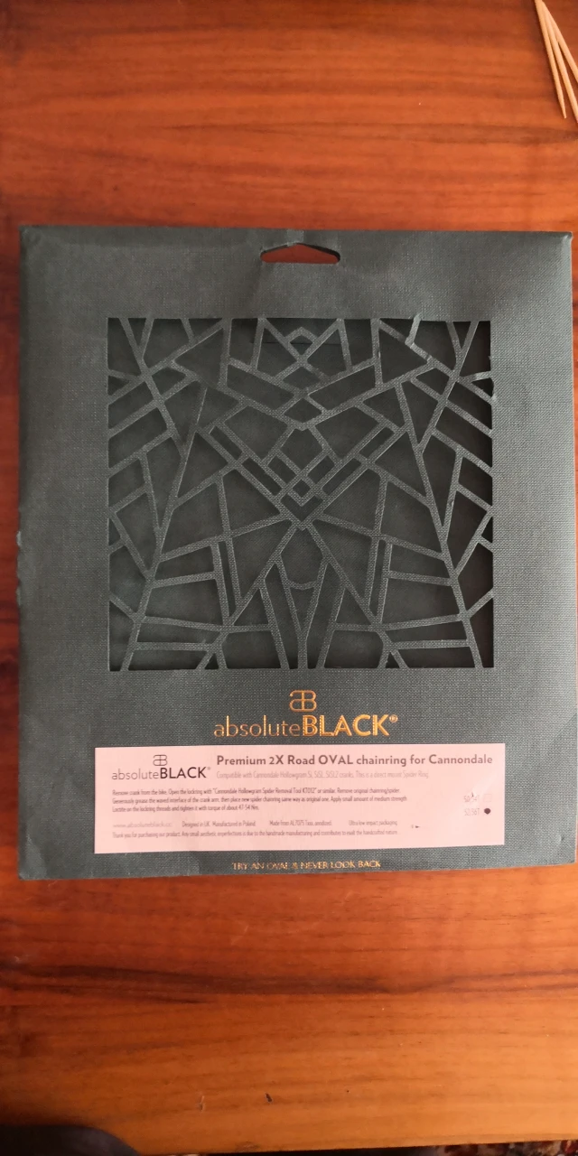 1. Foi ovale Absolut Black 52/36 Canonndale