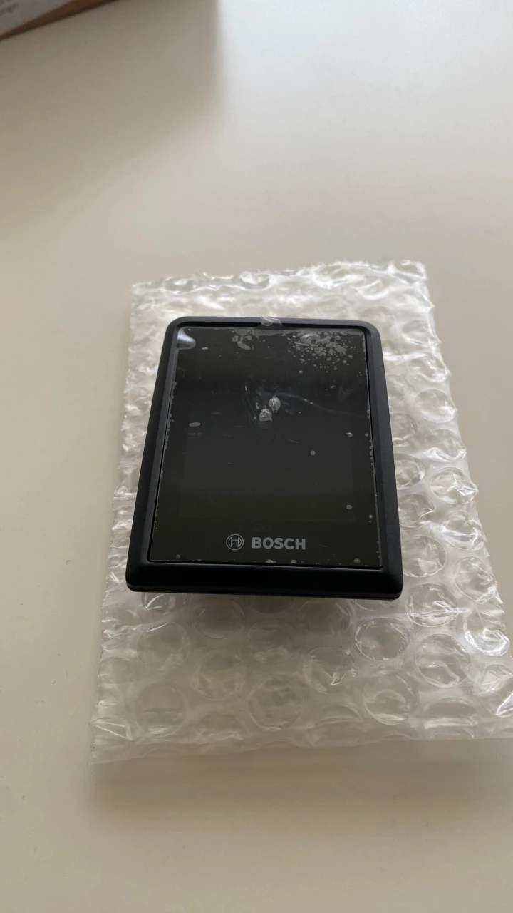 2. Display ecran Bosch Kiox 300 pentru Bosch Smart System
