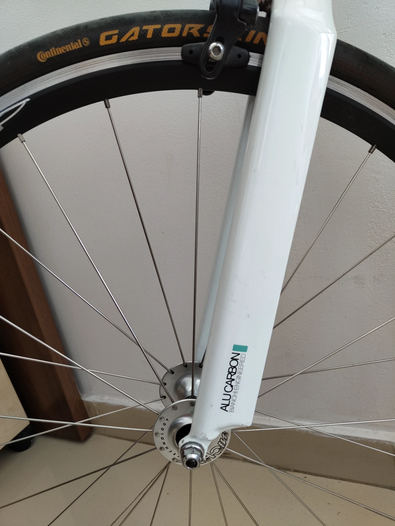 1. Bicicleta Bianchi Sei Giorni aluminiu, marime 54