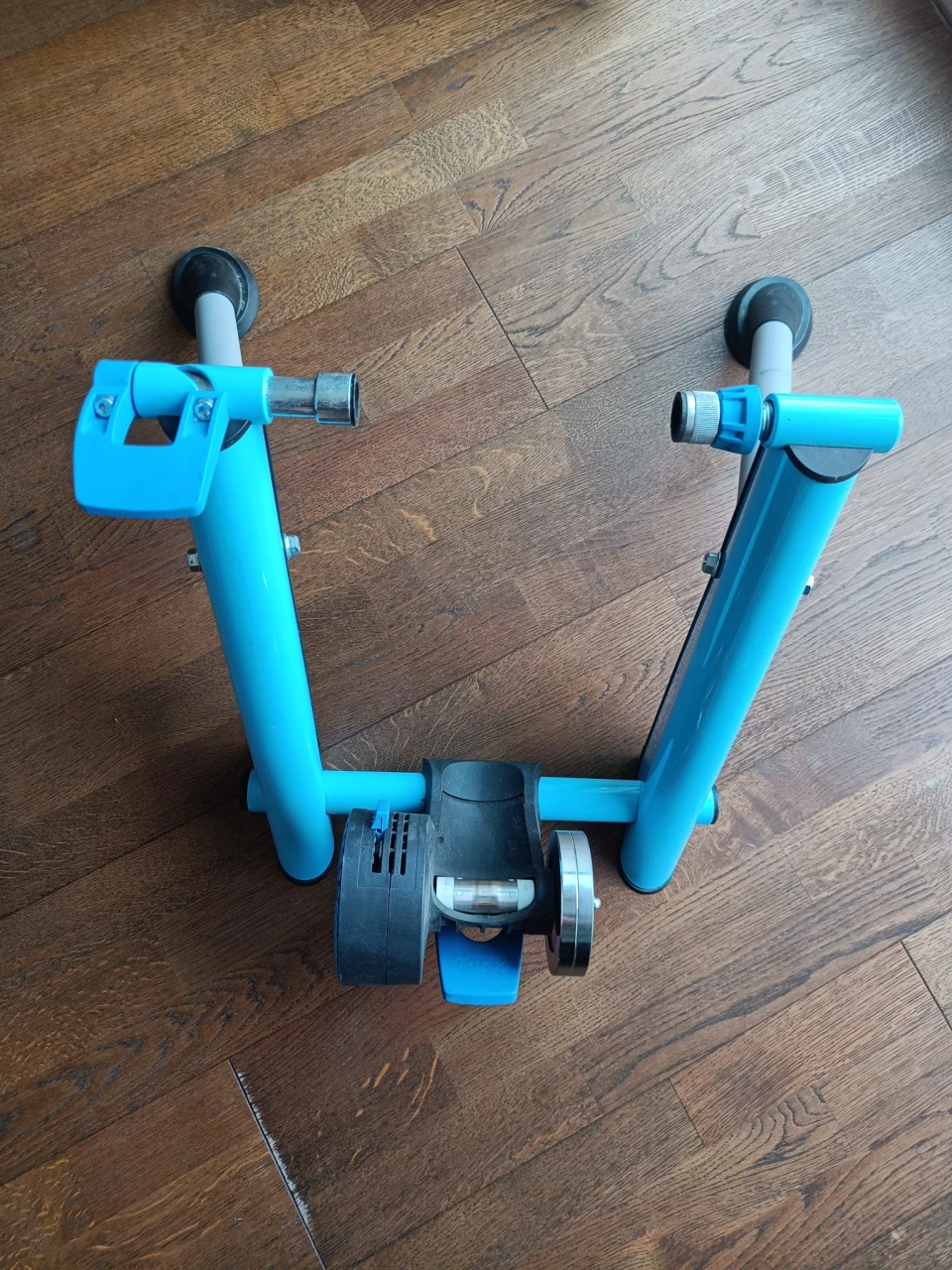 1. Trainer Tacx Twist Trainer