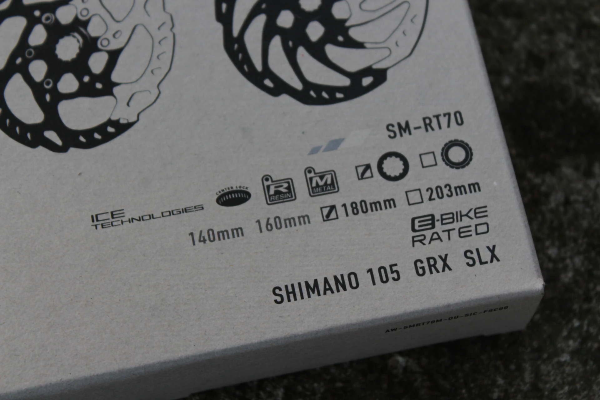 2. Shimano SM-RT70 SLX IceTech Centerlock intern - 180mm disc rotor