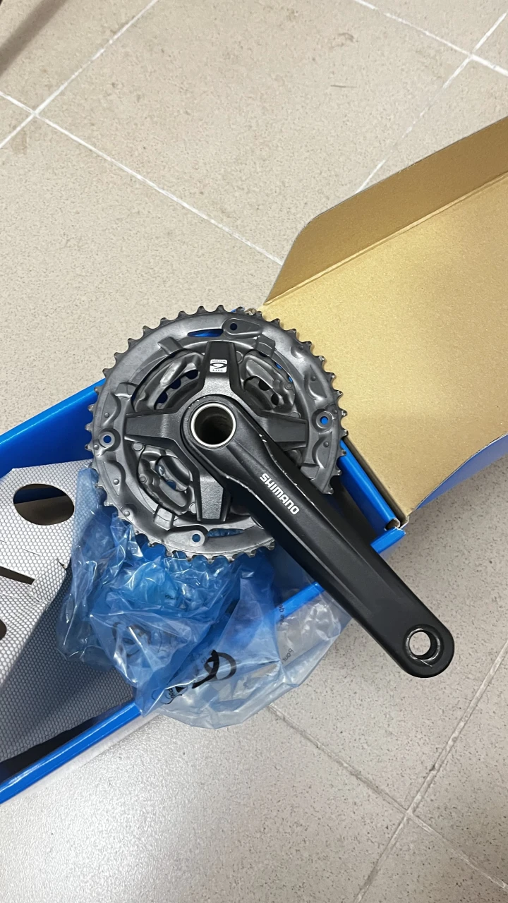 1. Transmisie completa shimano 3x8