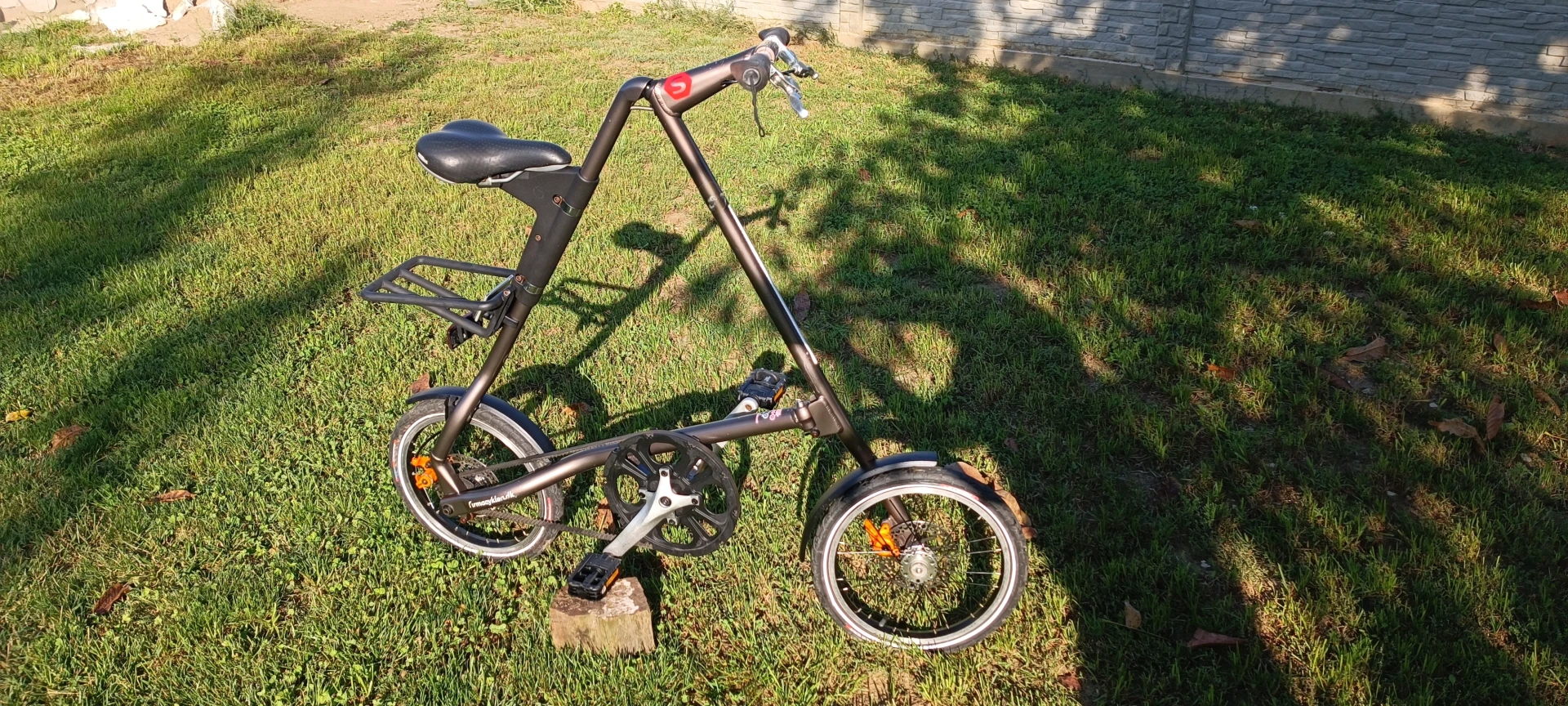 1. Vand bicicleta pliabila strida