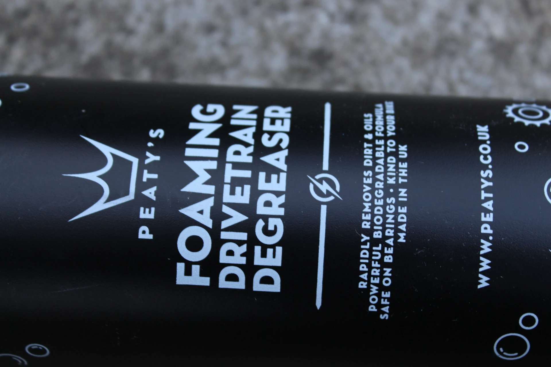 2. Solutie degresare lant, pinion Peaty's Foaming Drivetrain - 1000 ml