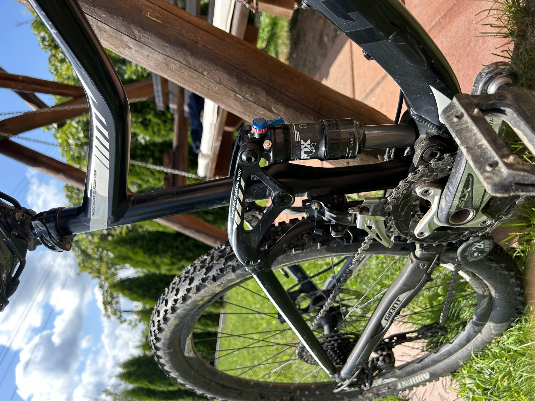 1. Giant trance 2