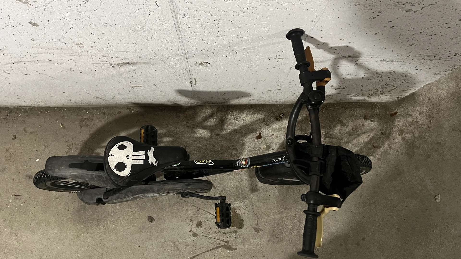 1. Vand Btwin Pirabike