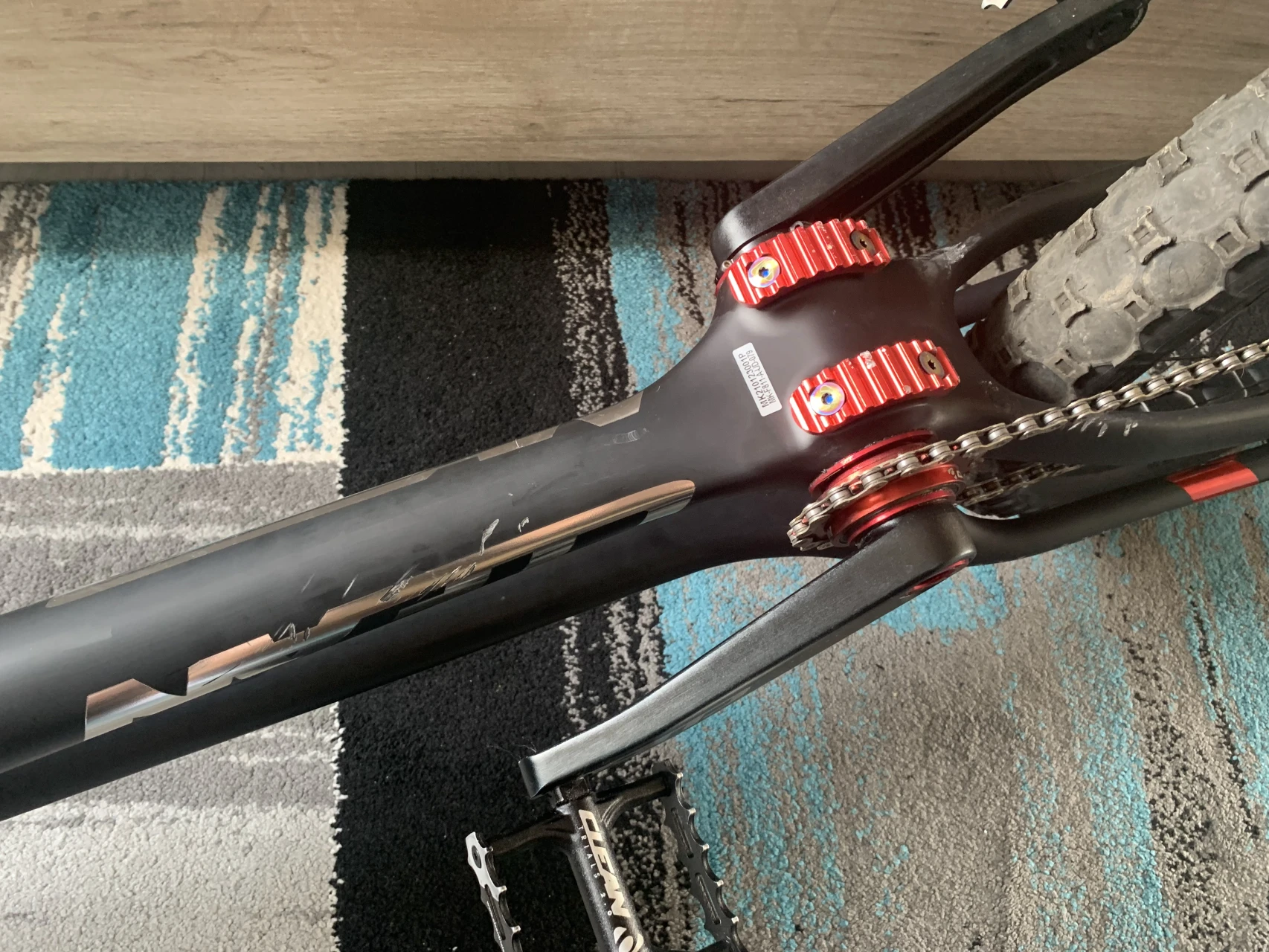 1. Bicicleta Trial Clean K1 Carbon