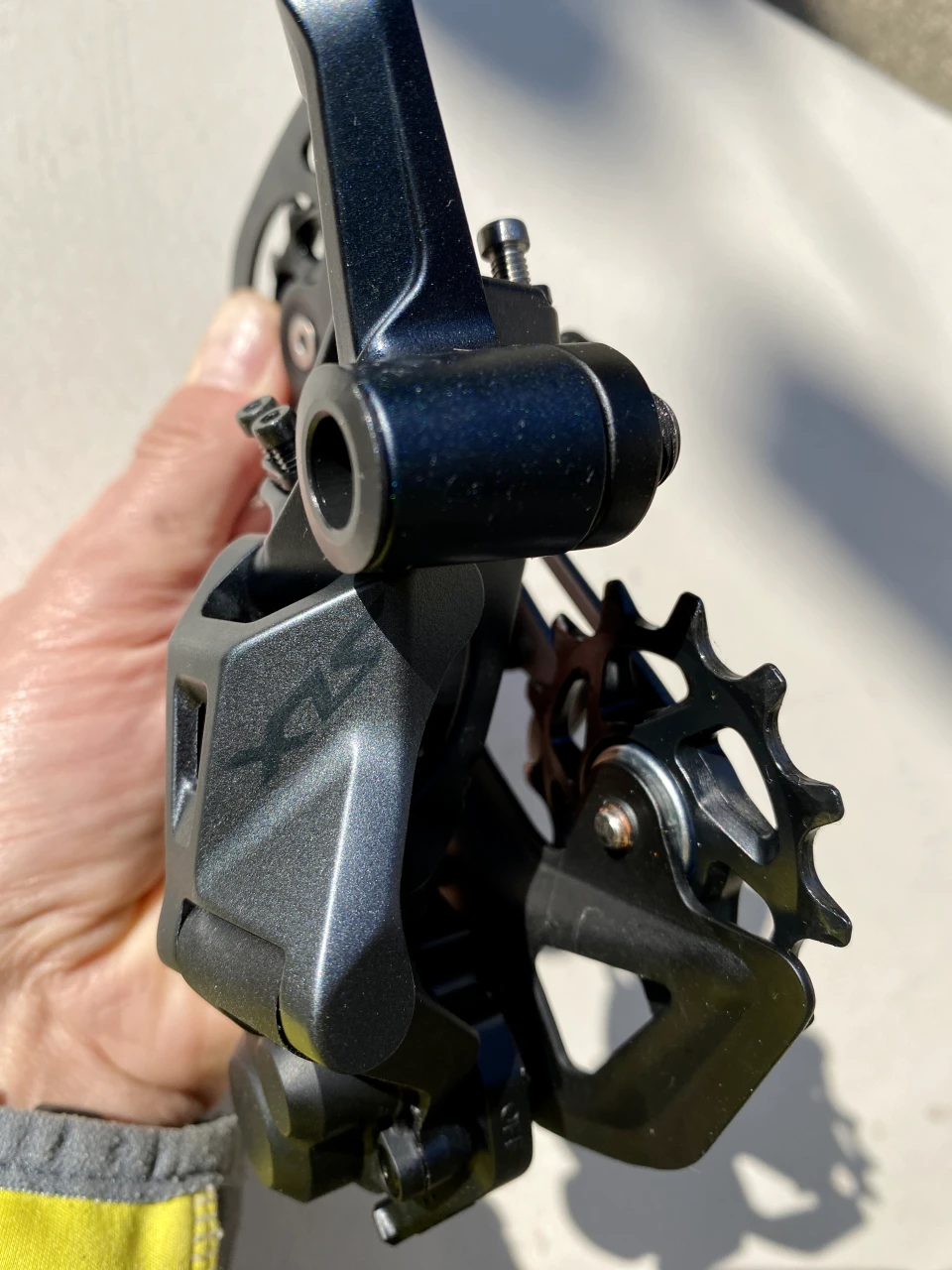 2. Schimbator Shimano SLX RD-M7100 - 12 sp. lung (SGS)