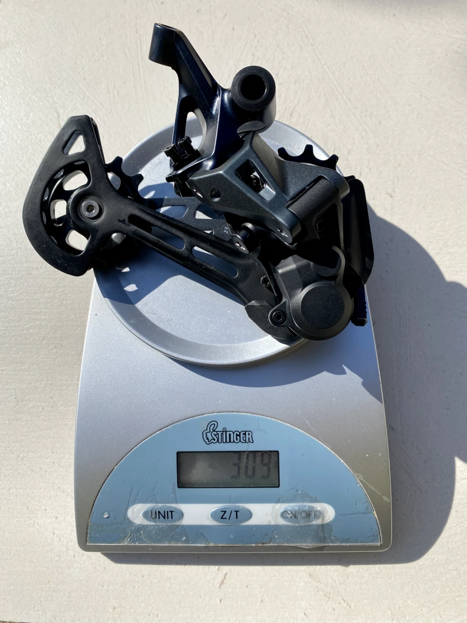 1. Schimbator Shimano SLX RD-M7100 - 12 sp. lung (SGS)