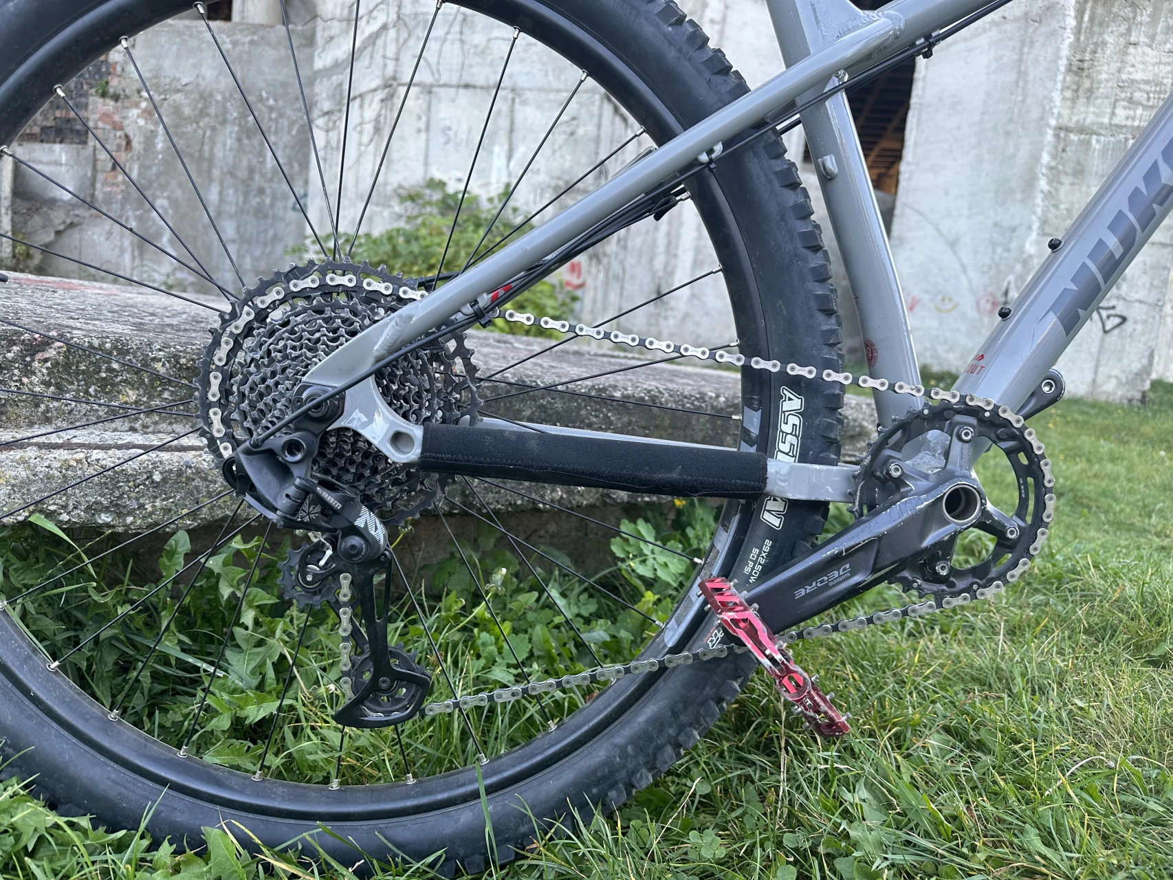 6. Nukeproof scout 290 (IN GARANTIE)