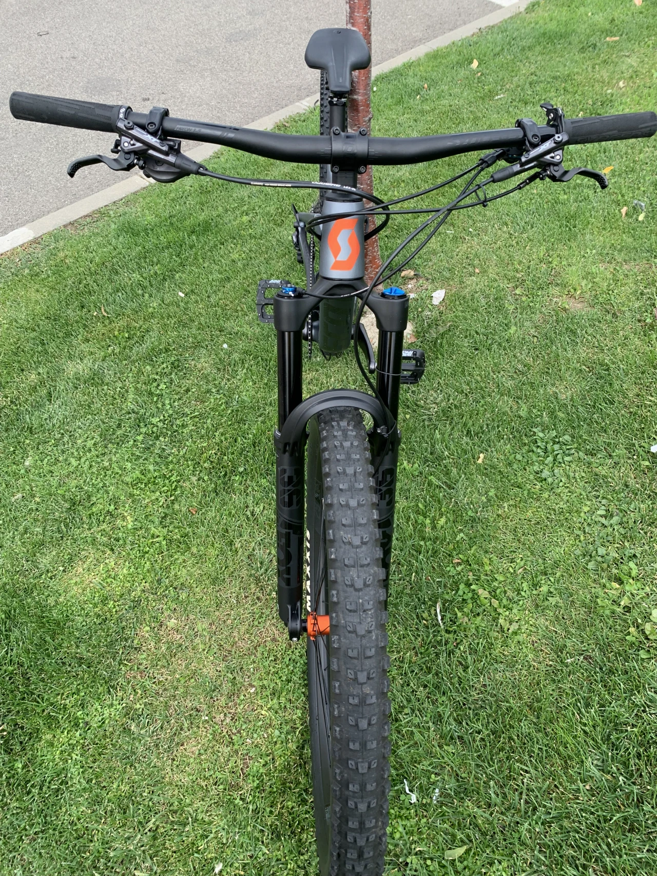 2. Scott Genius Carbon 29”