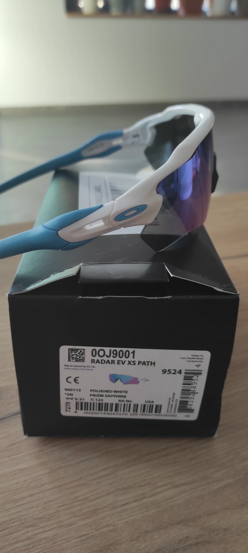 3. Vand Oakley Radar EV XS PATH