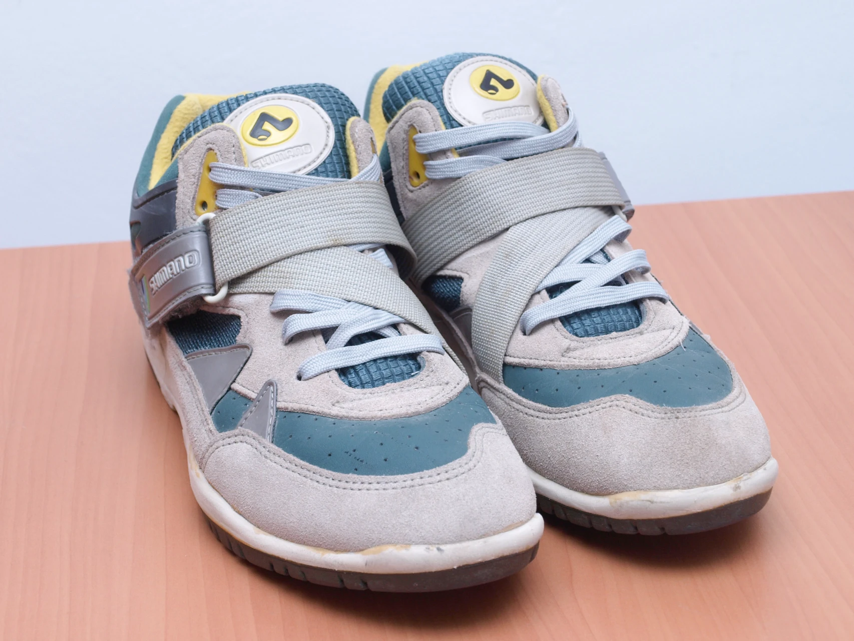 1. Pantofi Shimano SPD 40 (real 39)