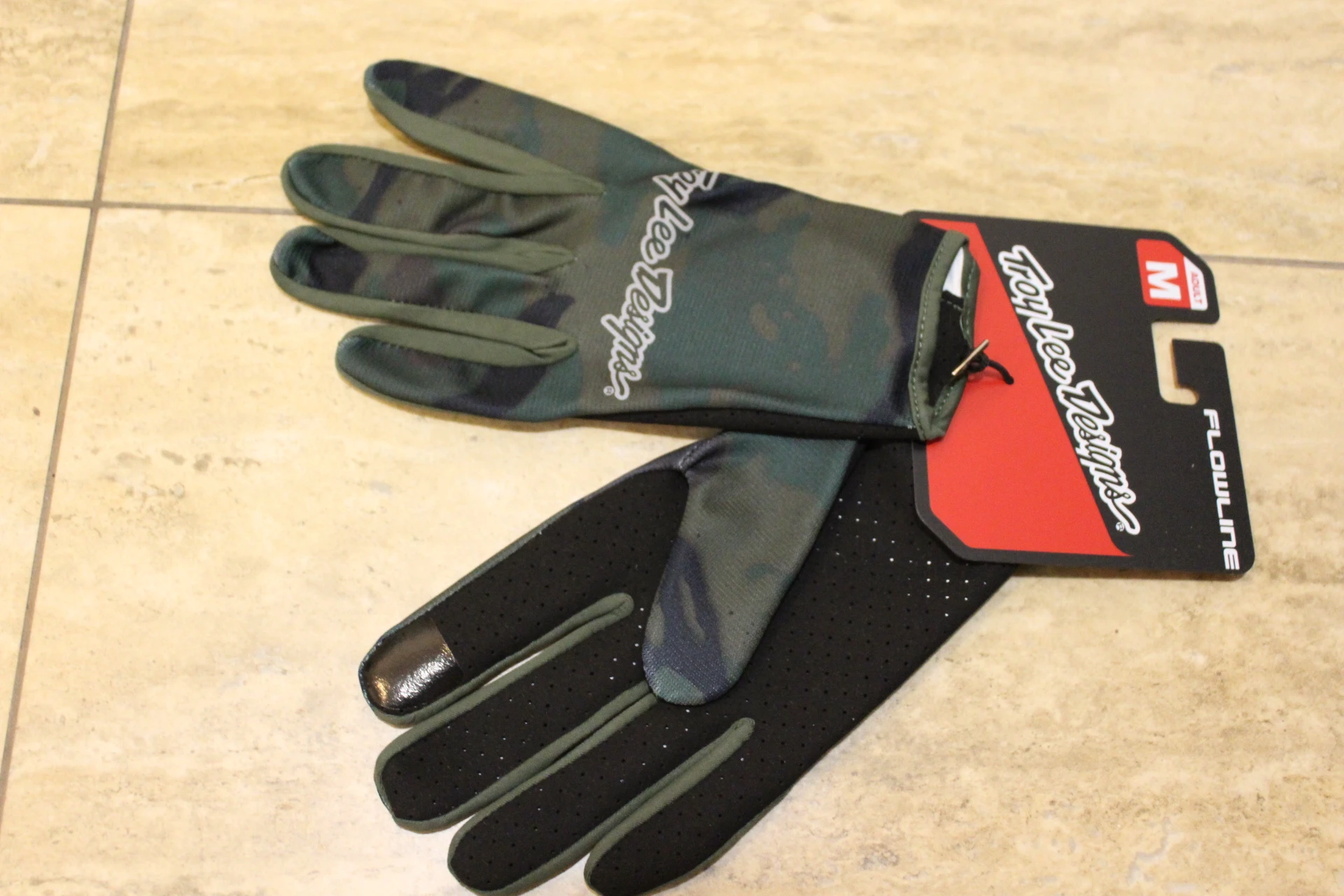 2. Troy Lee Designs Flowline Brushed Camo - Medium