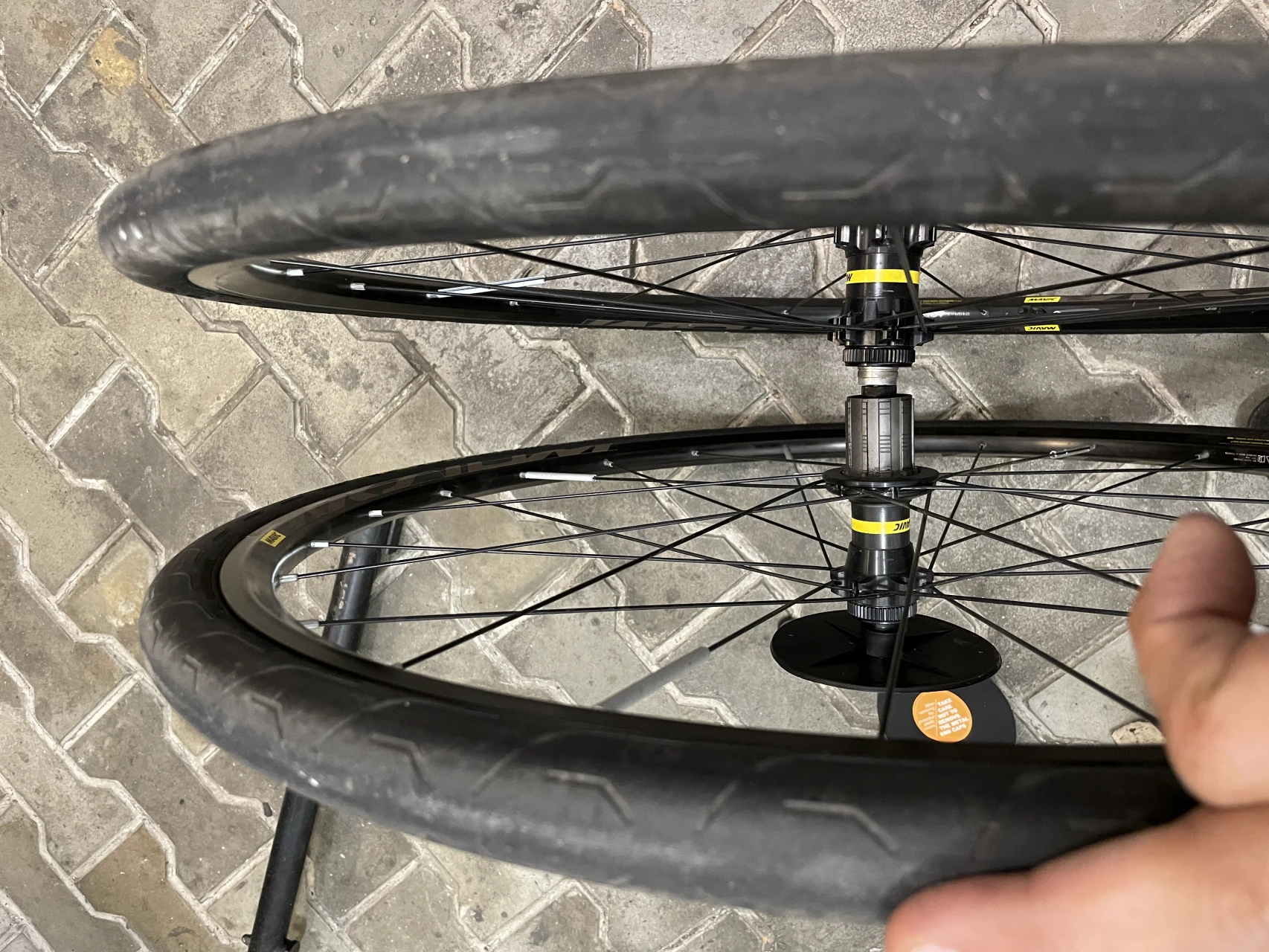 1. Mavic Aksium UST disk