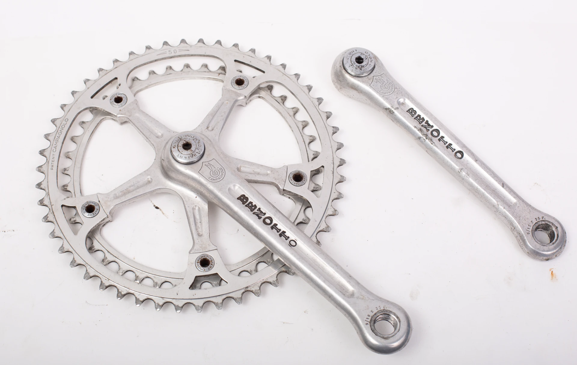 1. Angrenaj Campagnolo Super Record pantografiat Benotto