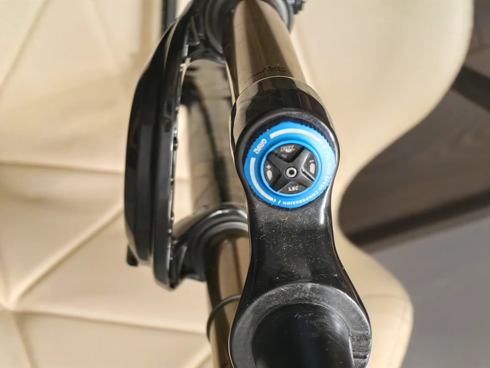 1. Fox 36 Kashima factory Grip 2