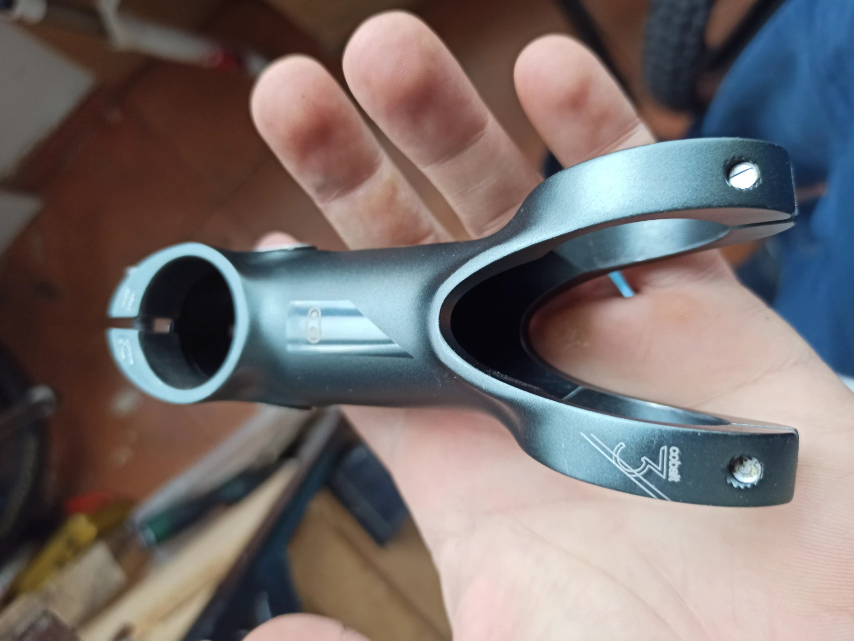 1. Pipa Crank Brothers 90mm