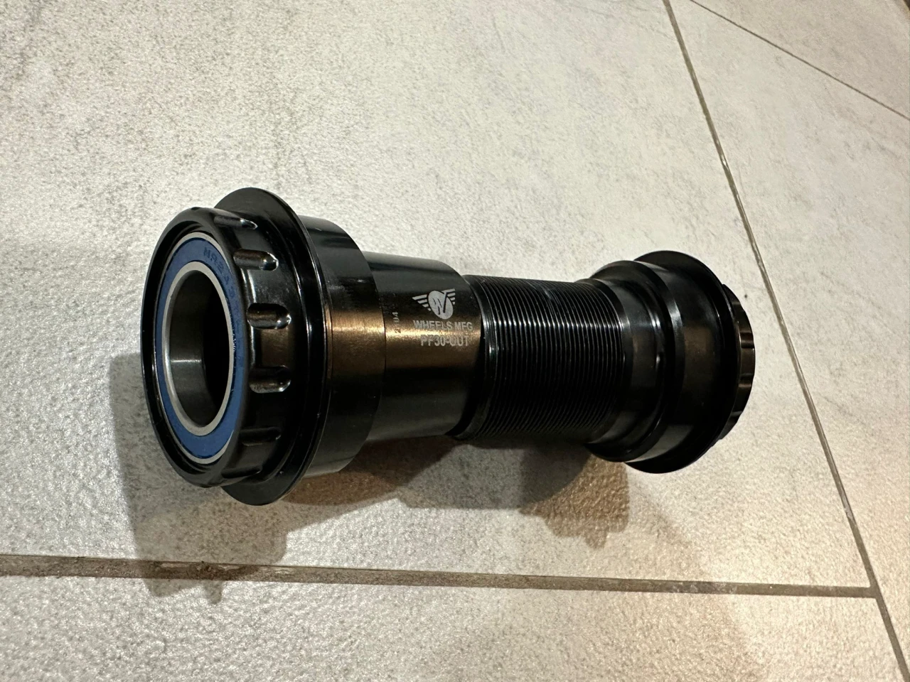 1. PressFit 30 Bottom Bracket - ABEC-3 - PF46-68/73-24