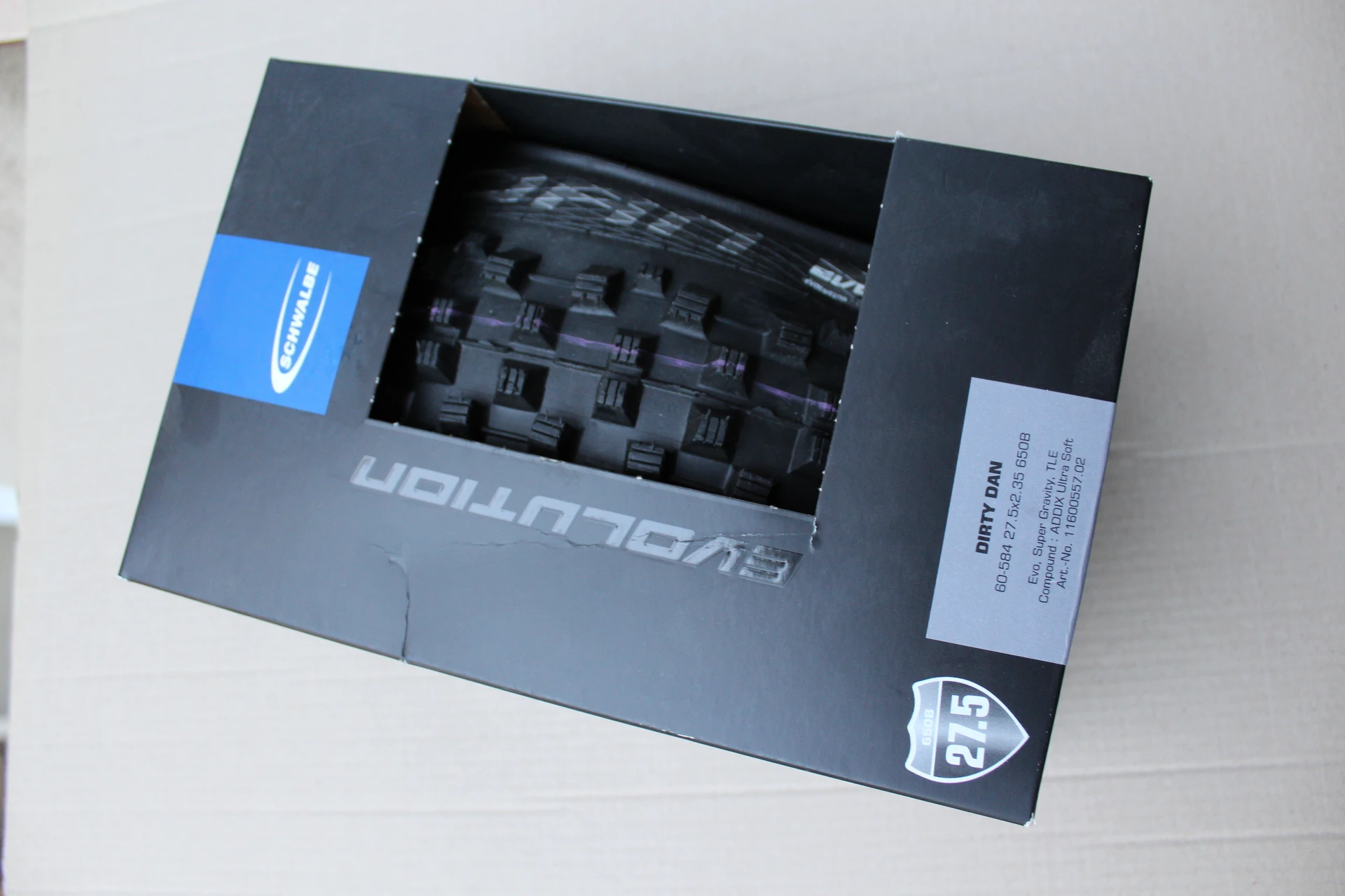 1. Schwalbe Dirty Dan Evolution 27.5" x 2.35 folding ADDIX ULTRA SOFT