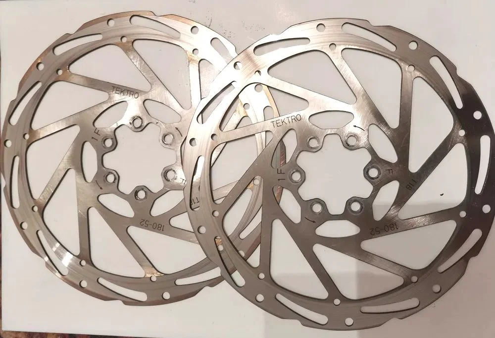 4. Set Discuri Frana MTB - Tektro T18 TR 180-52 - 6 suruburi - 180 mm