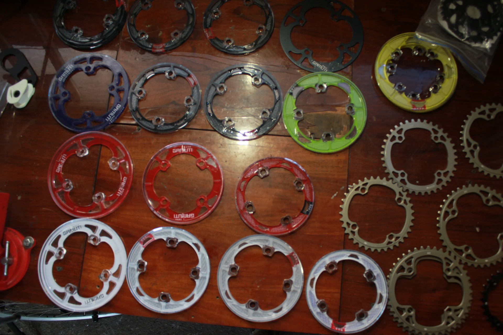 2. Protectie angrenaj Gamut USA Bash Guard 104BCD