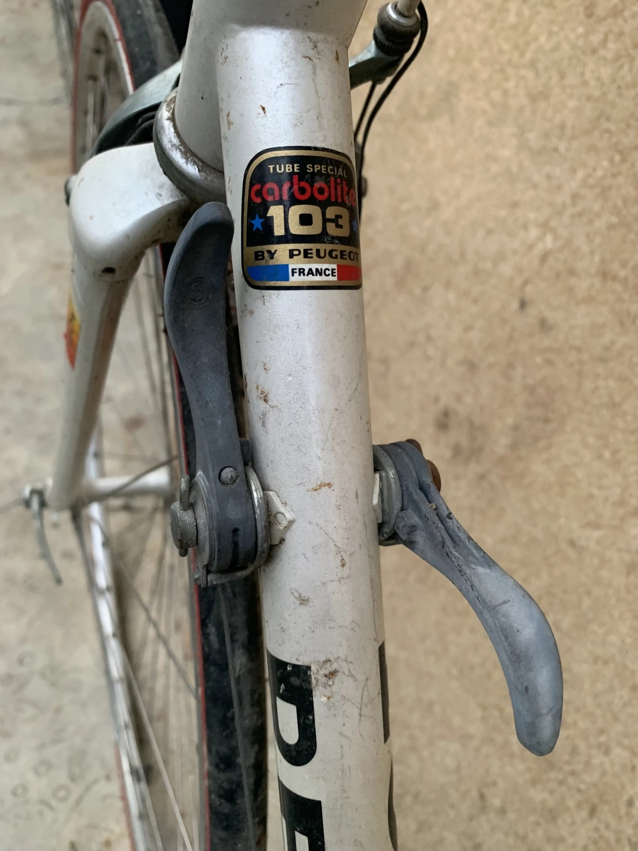 1. Cursiera peugeot 1980 model 103