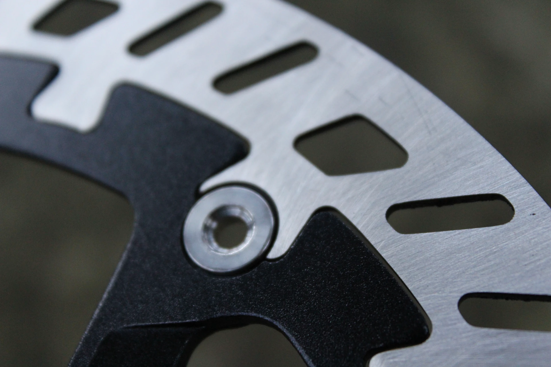 5. Magura MDR-P Disc Rotor 220mm - 2mm grosime