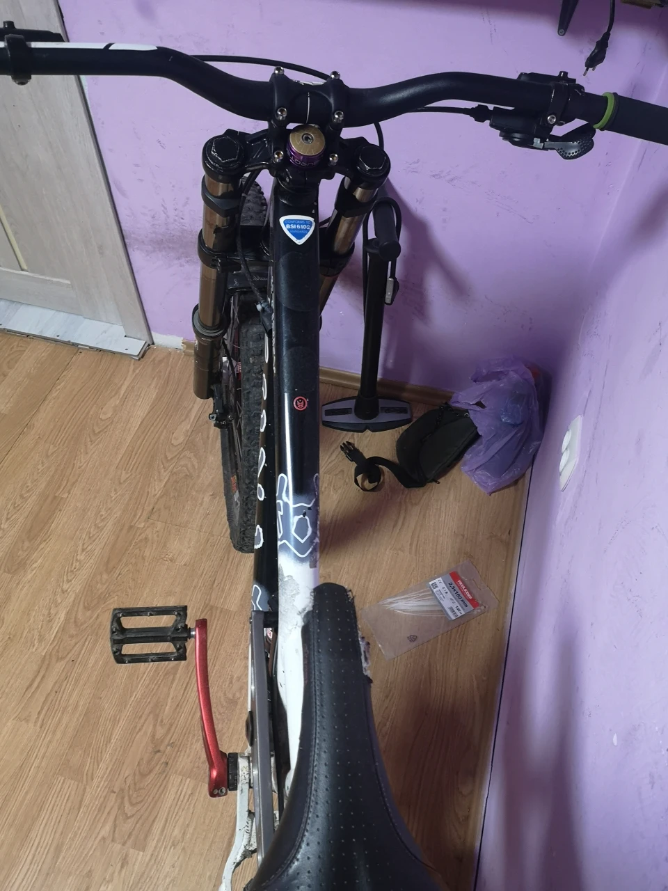 1. Downhill / Freeride Kona stinky