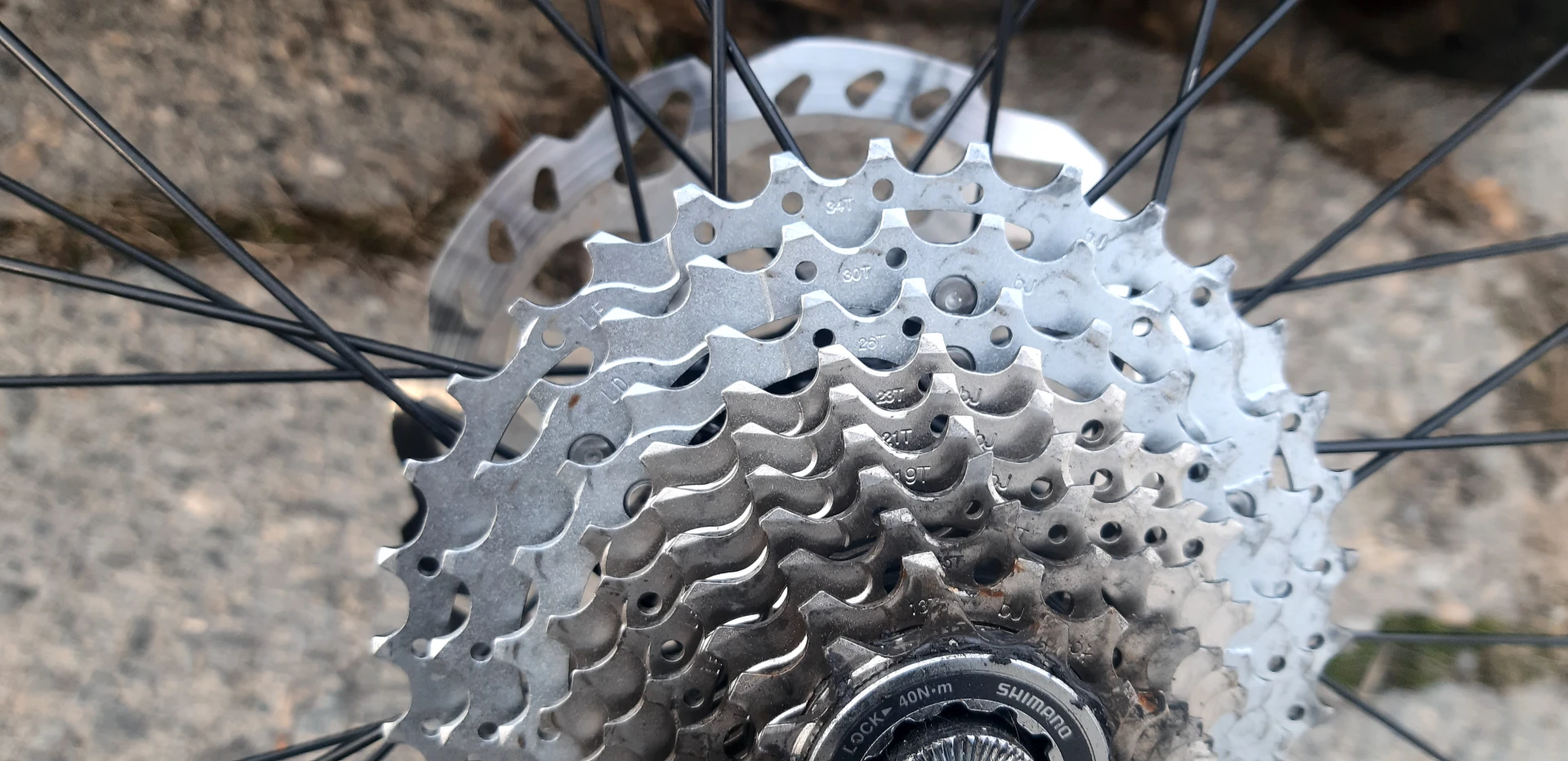 1. Vând Mtb Conway ,27,5
