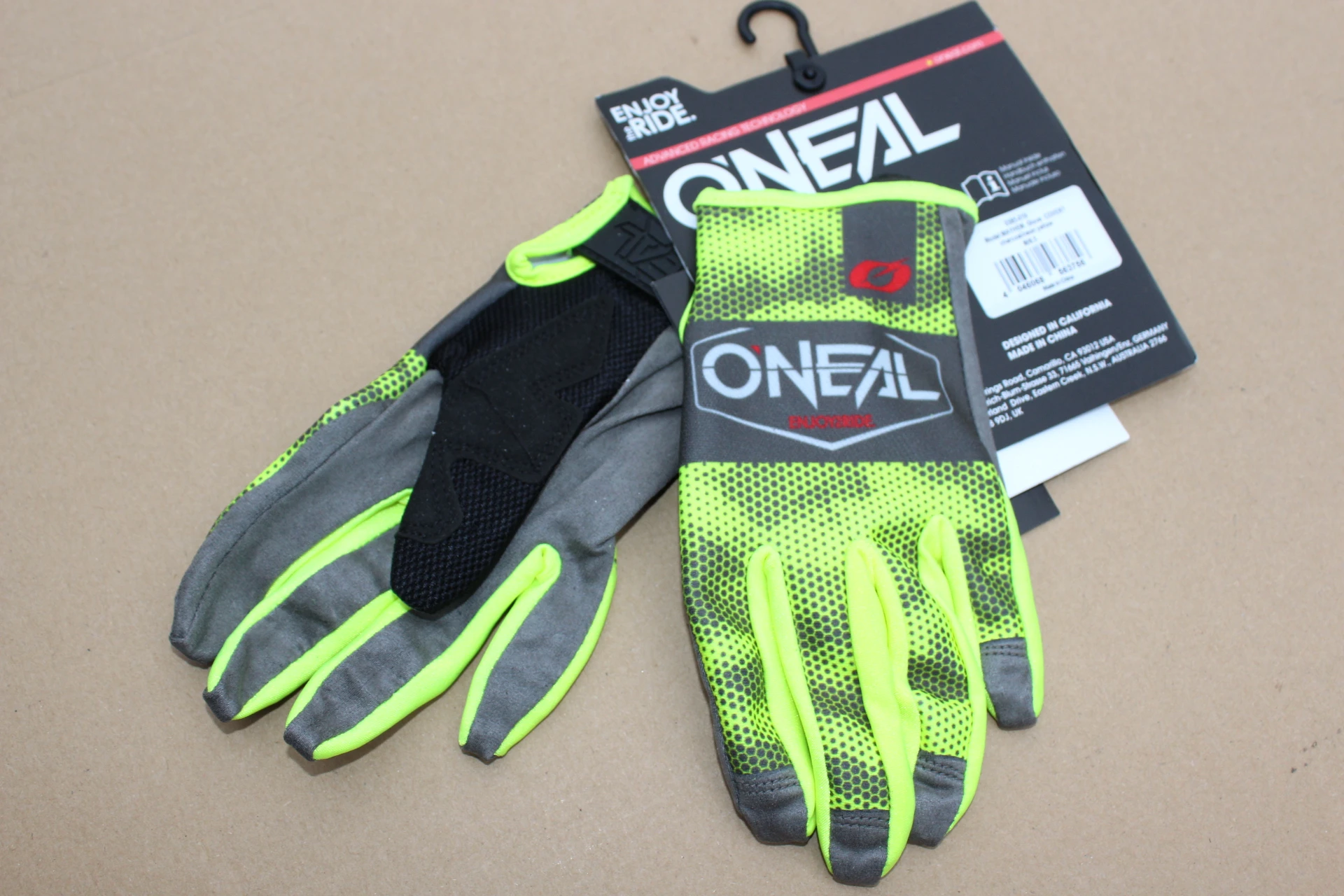 1. O'Neal Mayhem Covert manusi vara lung + stickere - marime M