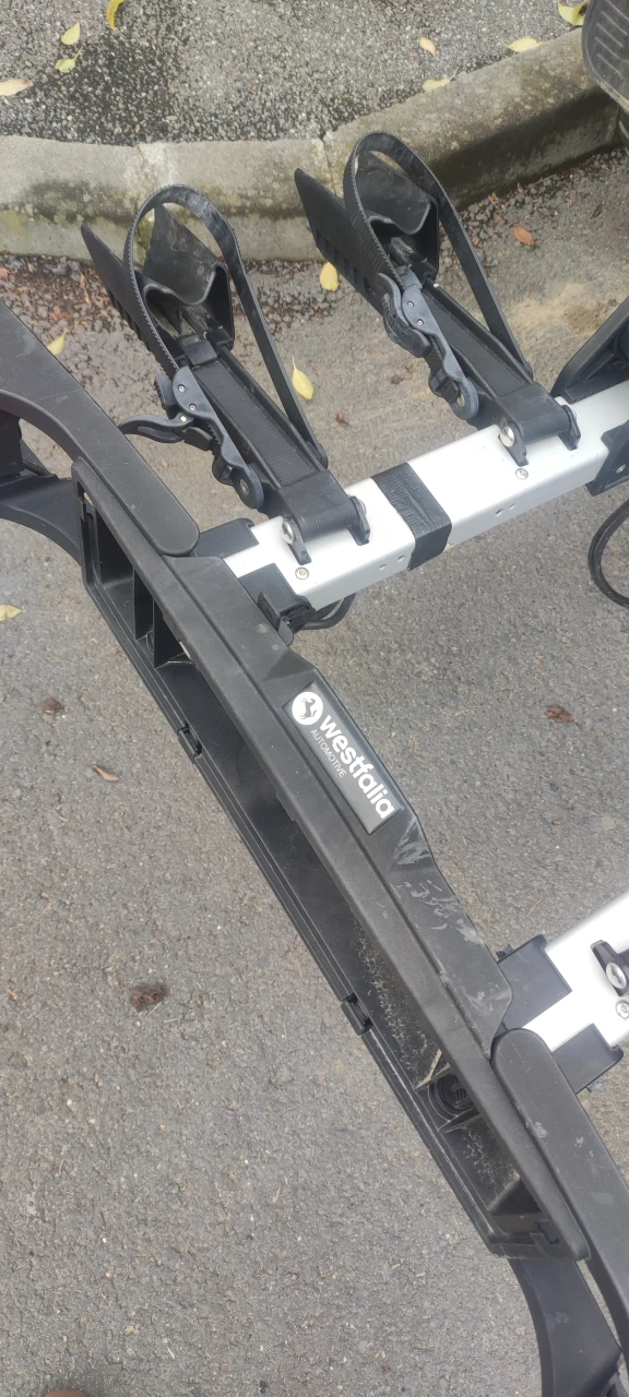 1. Suport cârlig 2 biciclete marca Westfalia