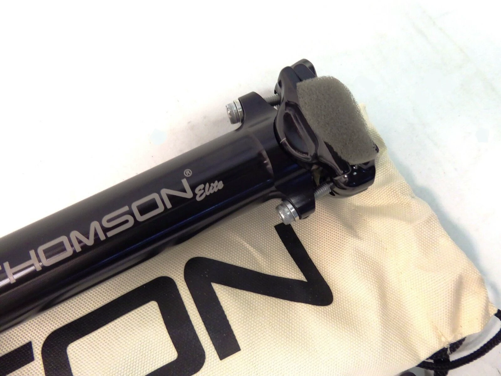 1. Tija sa Thomson Elite 27.2 X 250 mm, negru