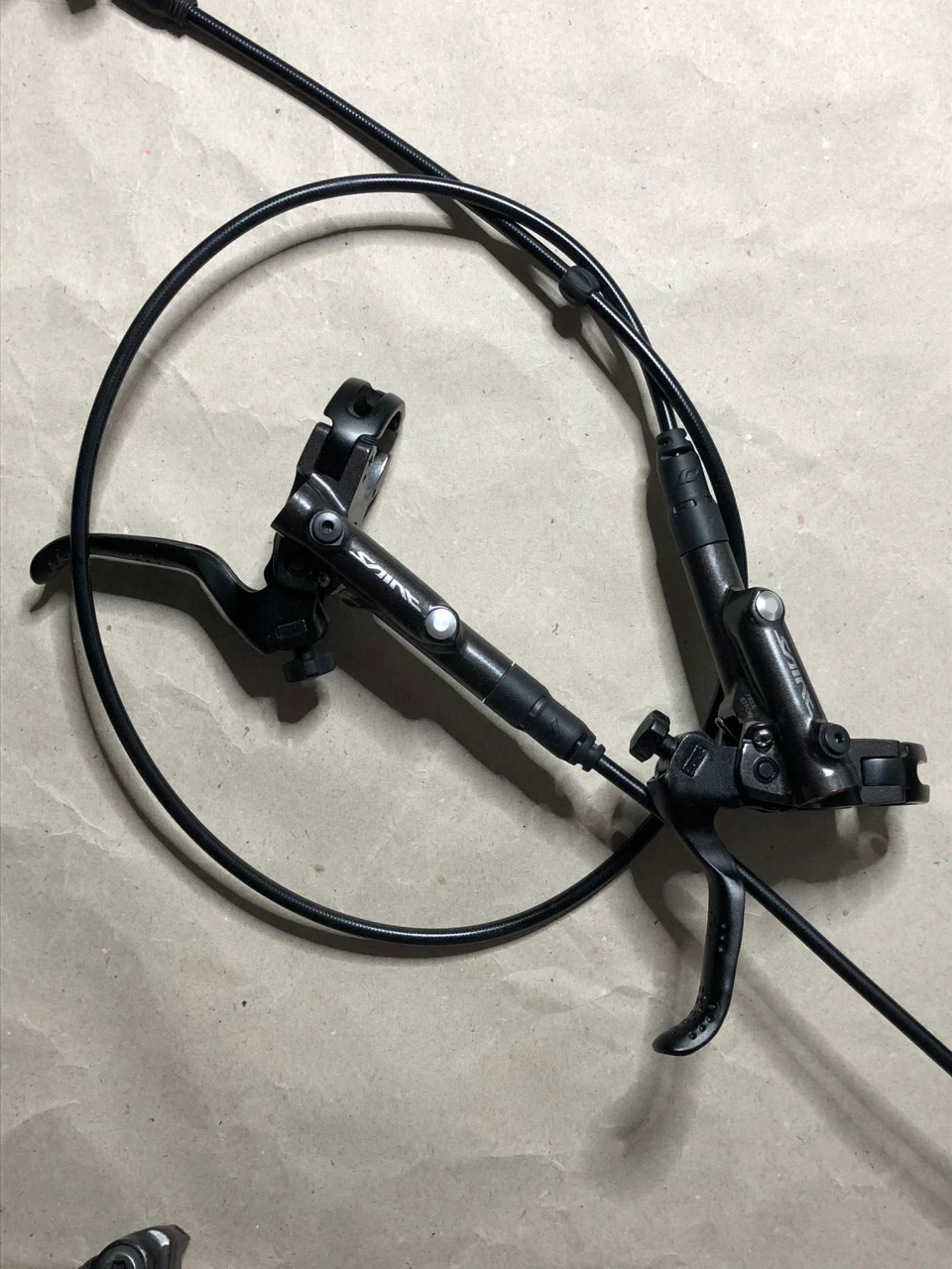 1. Set frane Shimano Saint M820 + Accesorii