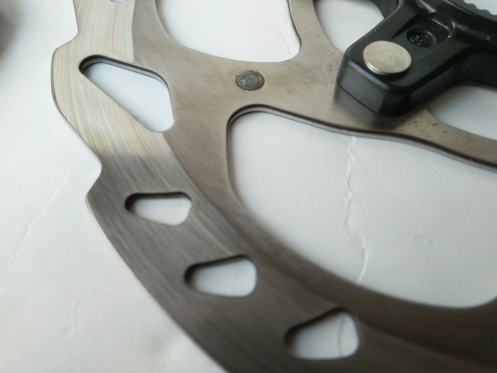 1. Disc Shimano SM-RT70 105/GRX/SLX 160mm