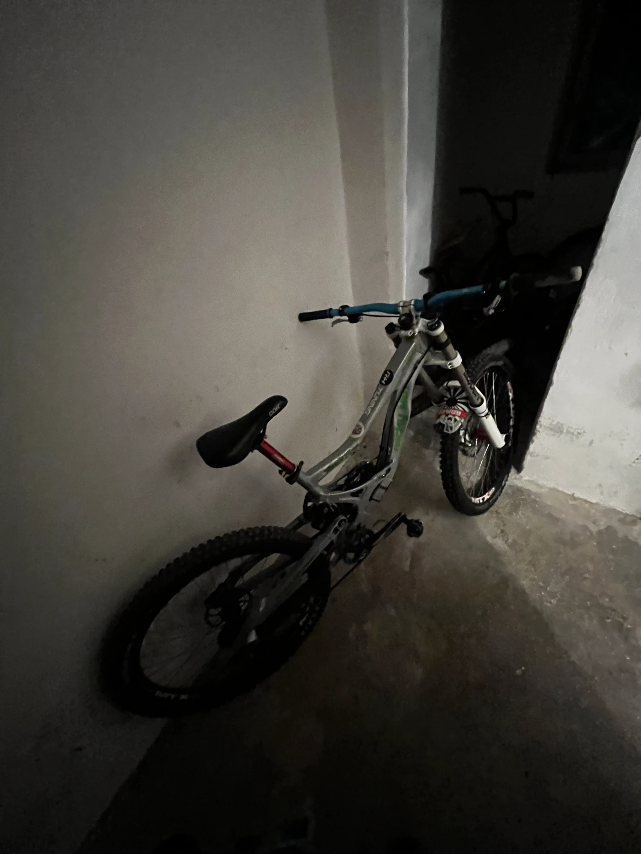 1. Bicicleta rocky mountain flatline 3 pro