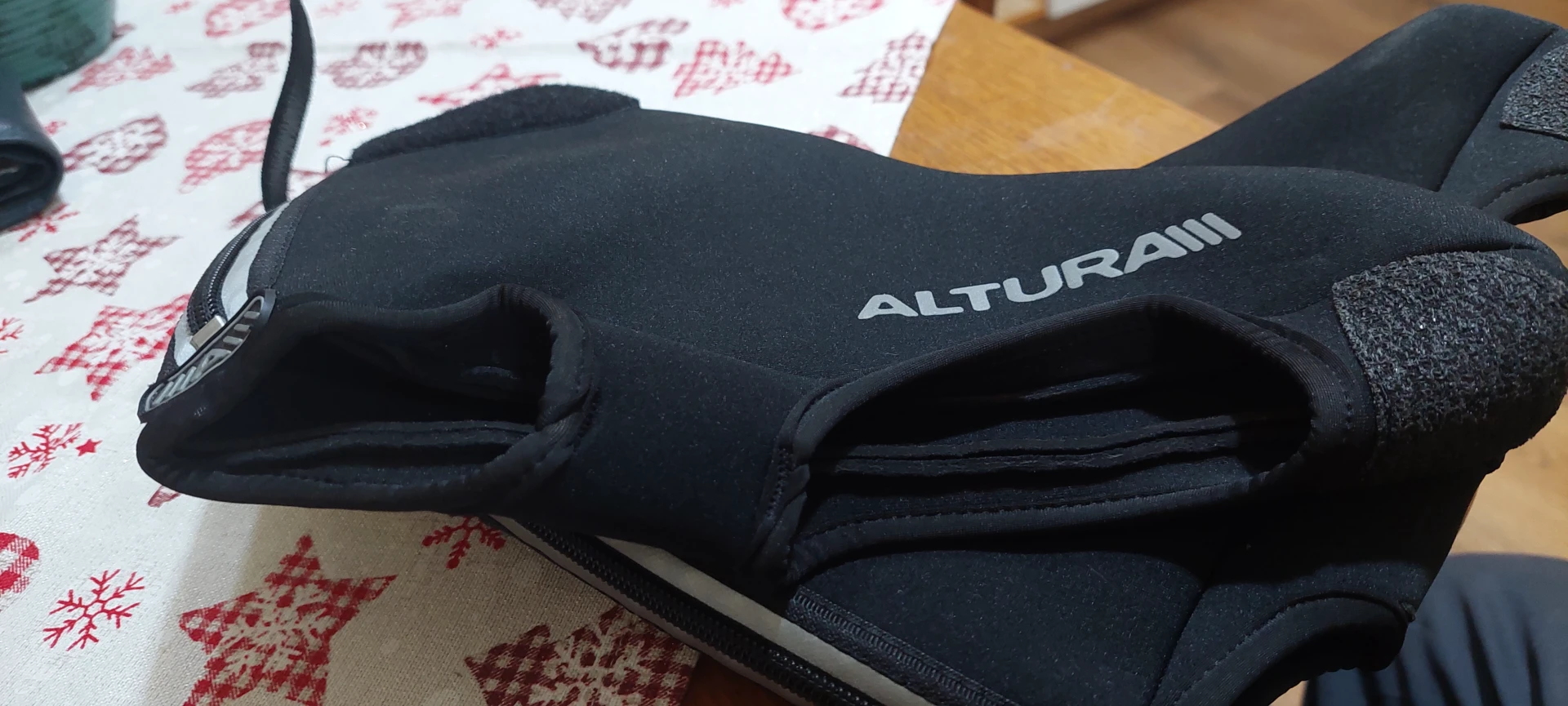 1. Husa pantof 40-41