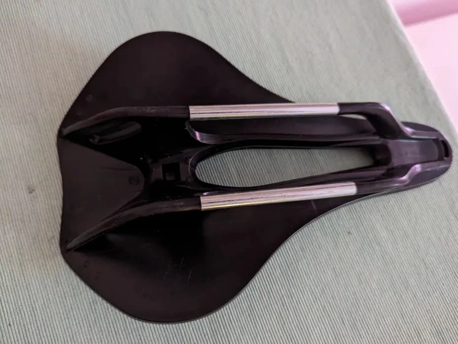 1. Sea Saua Selle Italia Boost Noua Model X